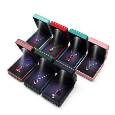 購入 宝石パッケージ ライト ハンホング カスタム ロゴ シルクスクリーンプリント 高級 LED 収納箱 online manufacture