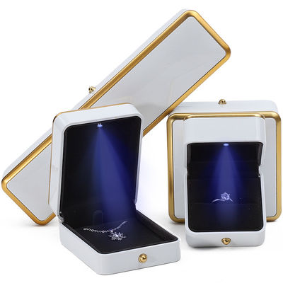 購入 高級 豪華 ライトアップ 宝石箱 宝石収納ケース 柔らかいベールテインテリア online manufacture