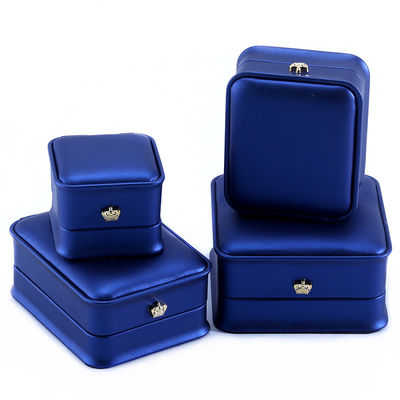 オーダーメイド ロゴ PU レザー クラウン デザイン ジュエリー ボックス セット ブルー ブレスレット ネックレスリング