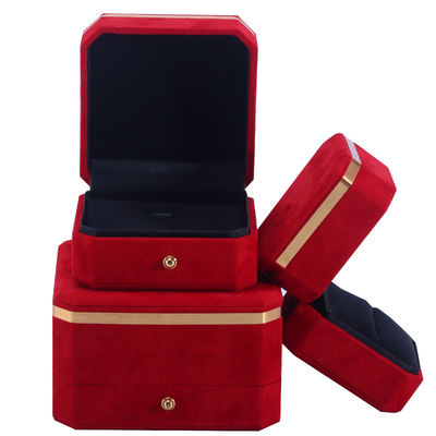 OEM ODM 手作り宝石箱 オーダーメイドロゴ 赤 ベルベット宝石箱 金色の縁