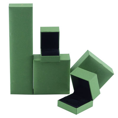 ハンドメイド エコカード 折りたたみ緑色 宝石箱 オーダーメイド 宝石箱