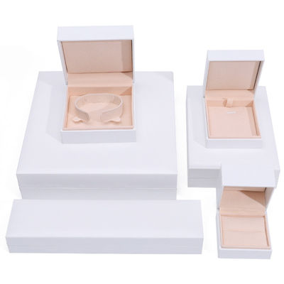 オーダーメイド 9x9x4cm ジュエリー ブレスレット イヤリング ネックレス リング 包装