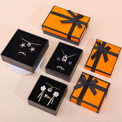 購入 卸売 製造 ハインエンド 宝石 箱 梱包 パーソナライズド オーダーメイド ロゴ 贅沢 ネックレス ブレスレット イヤリング 指輪 宝石 セット 梱包 紙紙 宝石 蝶付き 箱 online manufacture