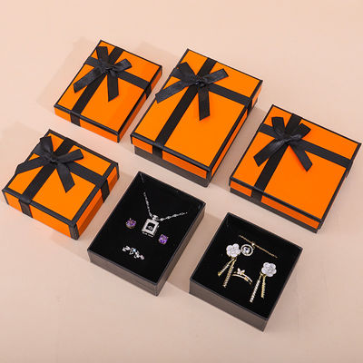 卸売 製造 ハインエンド 宝石 箱 梱包 パーソナライズド オーダーメイド ロゴ 贅沢 ネックレス ブレスレット イヤリング 指輪 宝石 セット 梱包 紙紙 宝石 蝶付き 箱