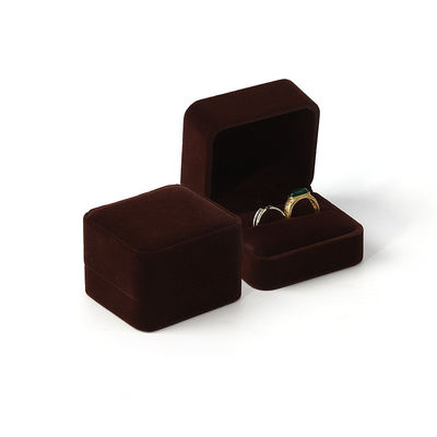 購入 カスタム ベルヴェット ブラウン ジュエリー リング 包装 箱 結婚式用のダブル リング 箱 online manufacture