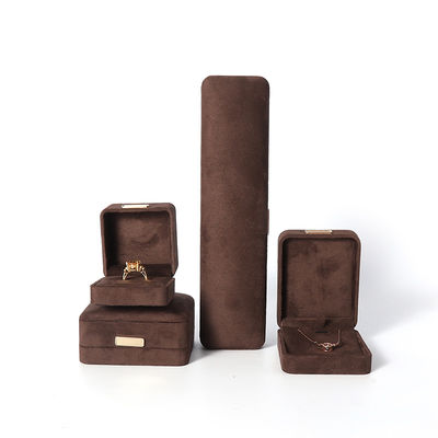オクタゴナル軍ブラウン ベルベット 宝石箱 カスタマイズできるフリップ 宝石箱 金色のパッチ付き