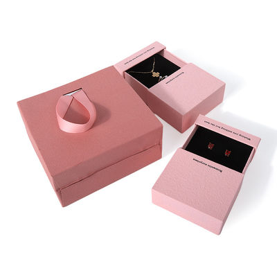 中国製造 卸売 高品質 ネックレス イヤリング ブレスレット リング ボックス 宝石 梱包 パーソナライズ オーダーメイド エコフレンドリー カードボード 紙 ピンク 引き出し 宝石 ボックス ロゴ付き