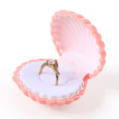 パーソナライズされた高品質フリップシェルベルベットリングボックスジュエリーパッケージ