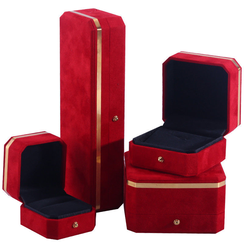 OEM ODM 手作り宝石箱 オーダーメイドロゴ 赤 ベルベット宝石箱 金色の縁